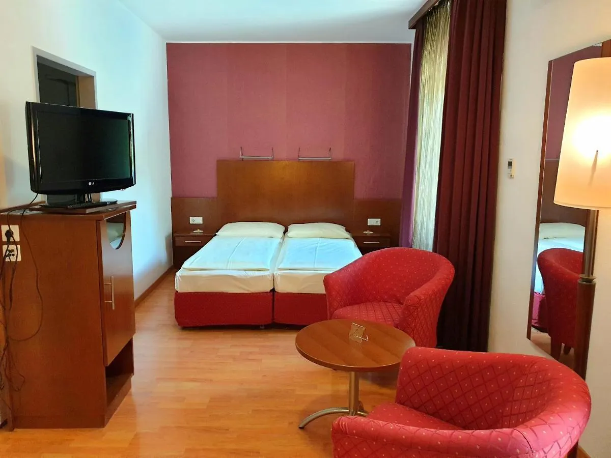 ****  Hotel Via Roma Solnohrad Rakousko